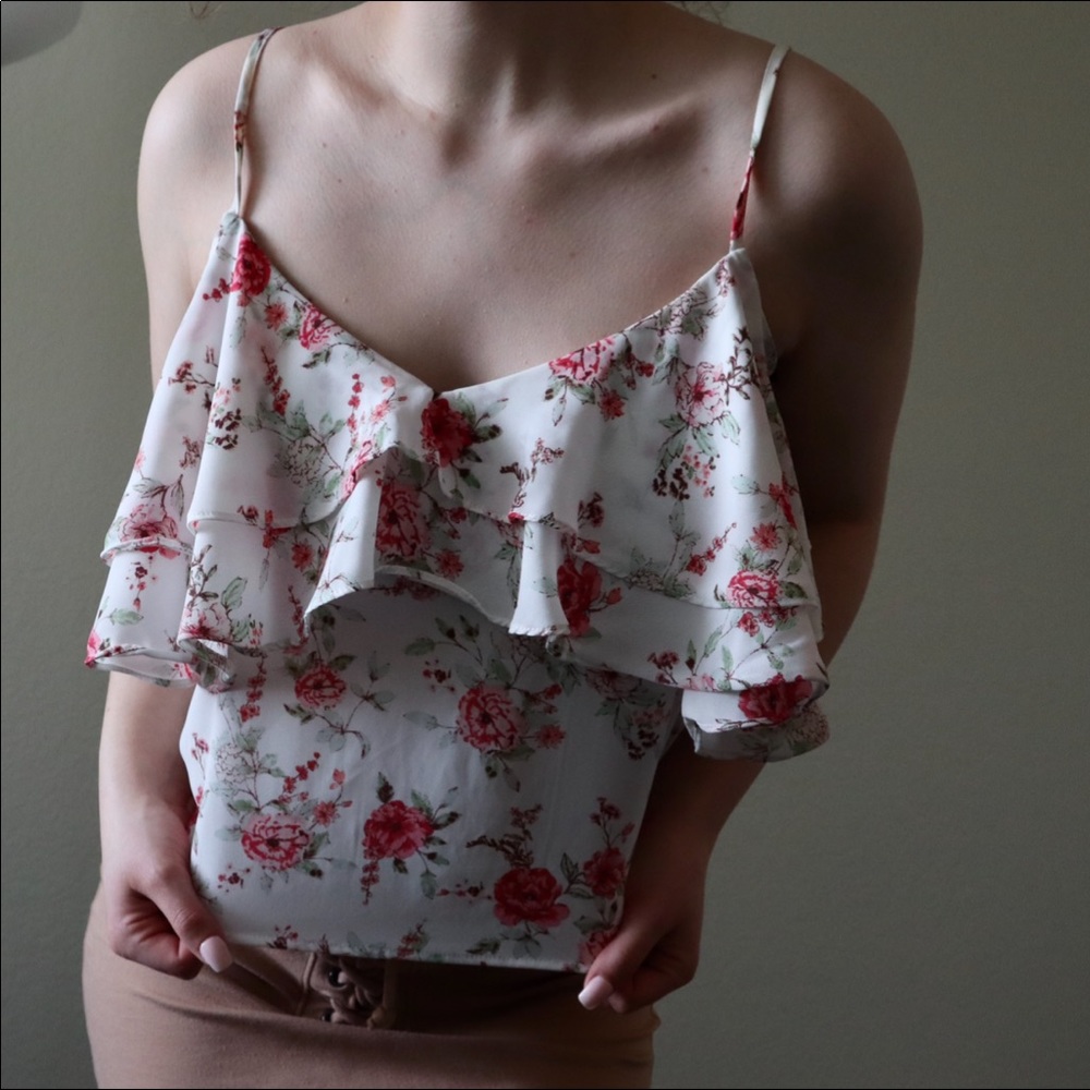 floral cropped top